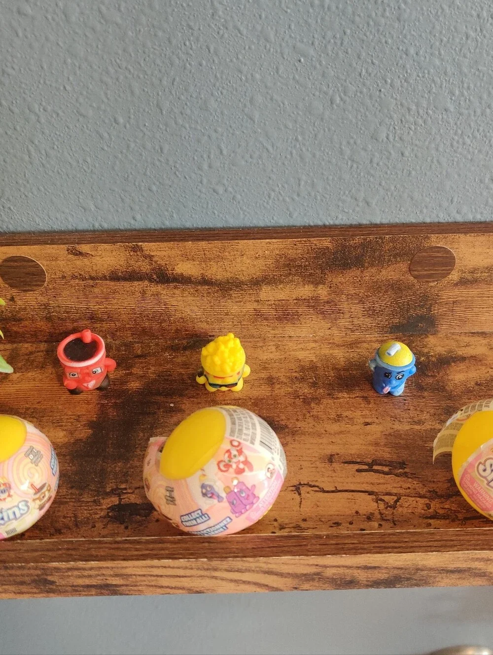 Arcade Snackins Mini Figurines Slushie Popcorn Soda Cup Set pencil toppers blind
